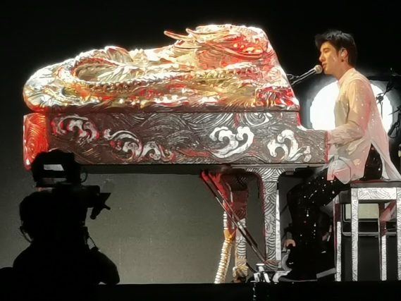 Huawei P30 camera captures Wang Lee Hom concert details like no other! - 45