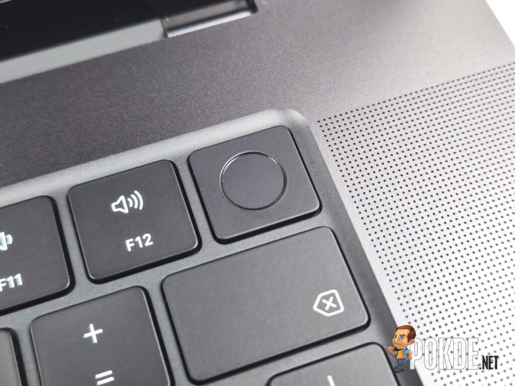 macbook pro m5 max review 11