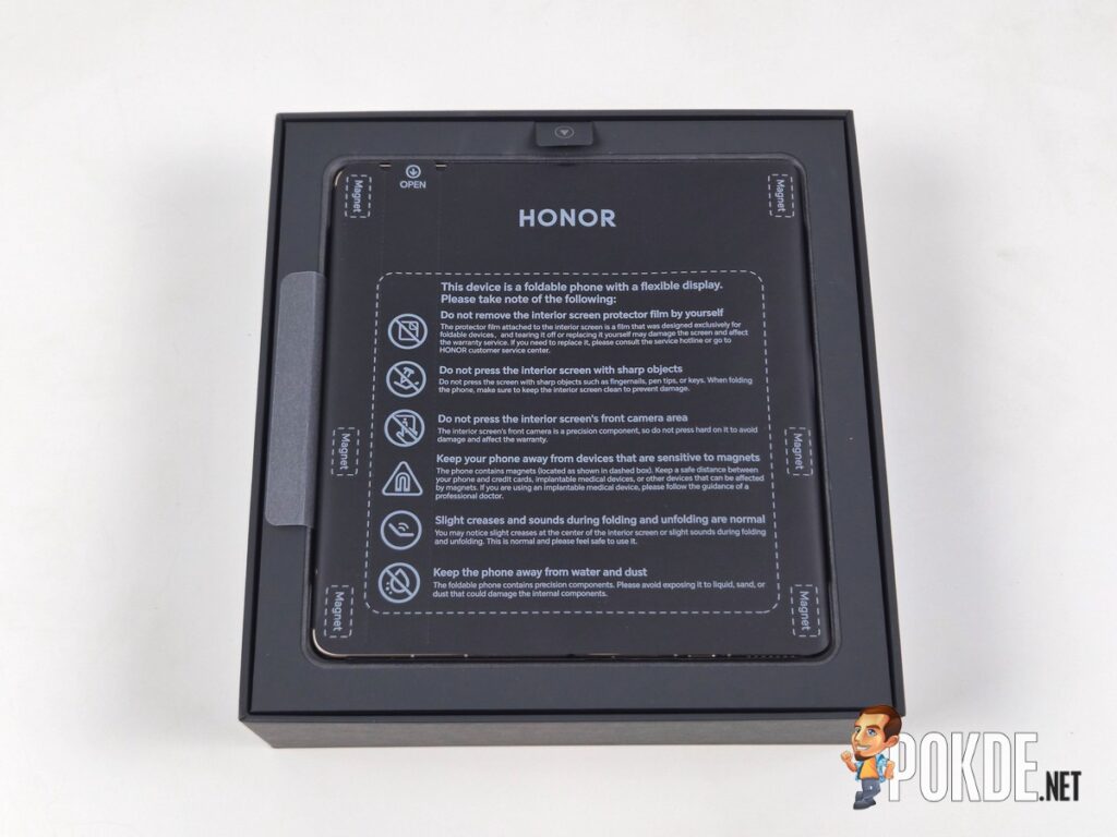HONOR Magic V6 Review — The Best Foldable HONOR Has Made, at Its Most Expensive Price Yet - 17 HONOR Magic V6 Review — The Best Foldable HONOR Has Made, at Its Most Expensive Price Yet - 16