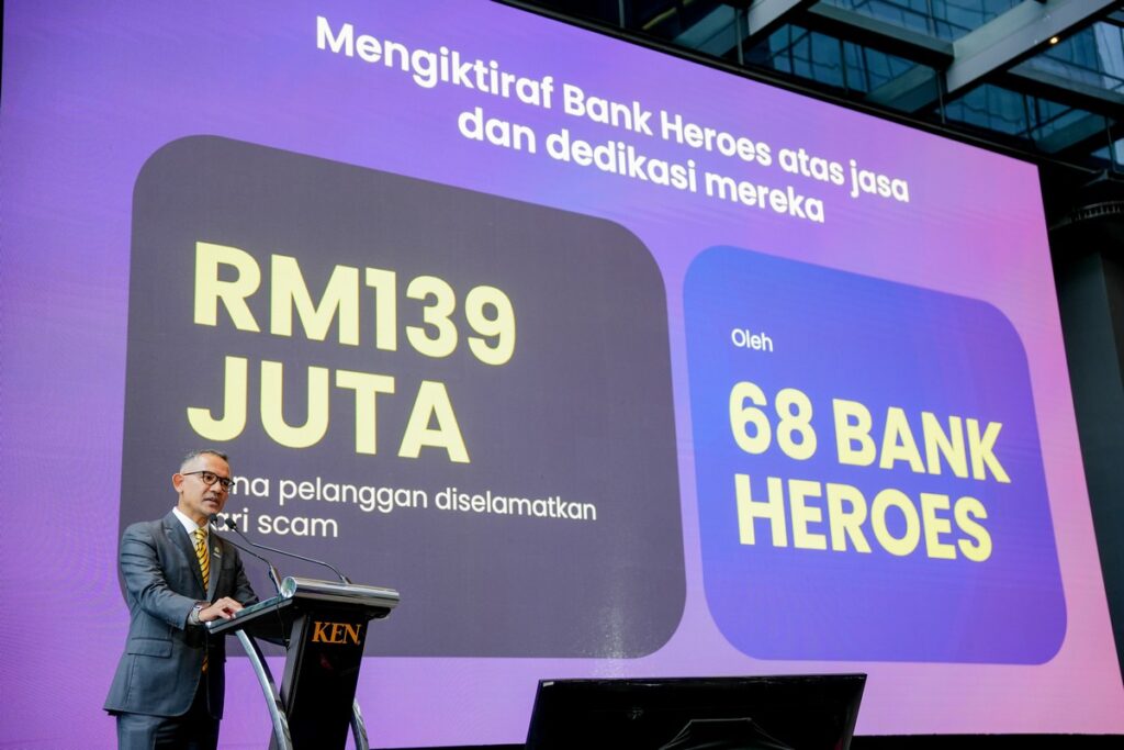 68 Local Bank Heroes Recognized For Saving RM139 Million From Scams