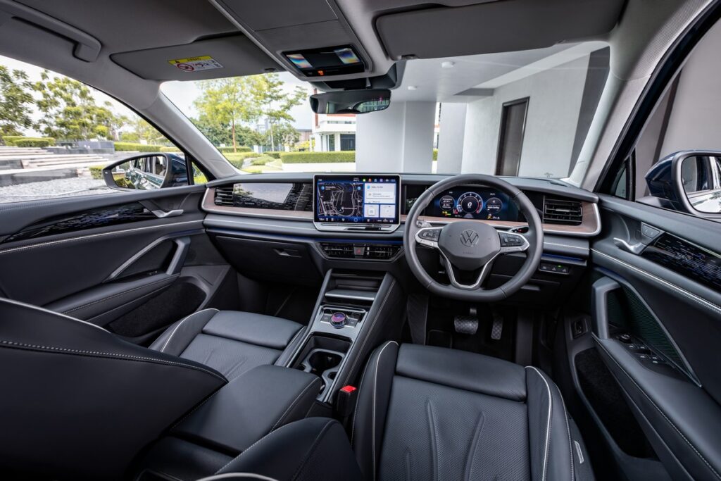Volkswagen Tayron 7-Seat SUV Unveiled In Malaysia, Available In Elegance And R-Line Variants - 30 Volkswagen Tayron 7-Seat SUV Unveiled In Malaysia, Available In Elegance And R-Line Variants - 29