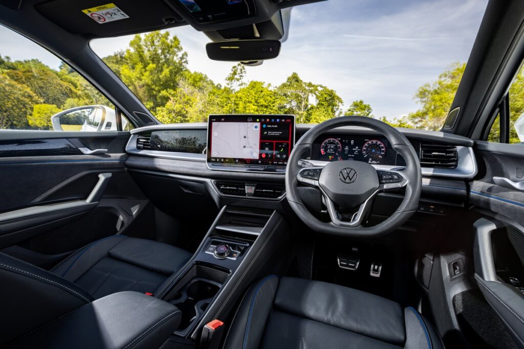 Volkswagen Tayron 7-Seat SUV Unveiled In Malaysia, Available In Elegance And R-Line Variants - 32 Volkswagen Tayron 7-Seat SUV Unveiled In Malaysia, Available In Elegance And R-Line Variants - 31