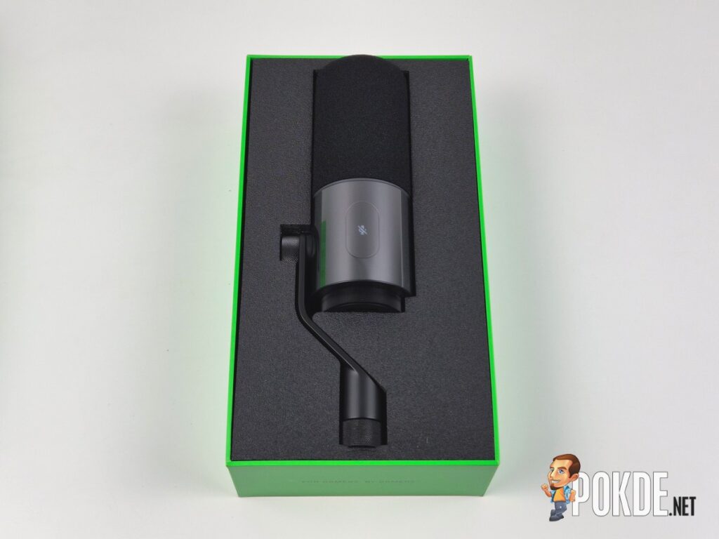 Razer Seiren V3 Pro Review — A Streaming Mic That Finally Gets Its Priorities Right - 16 Razer Seiren V3 Pro Review — A Streaming Mic That Finally Gets Its Priorities Right - 15