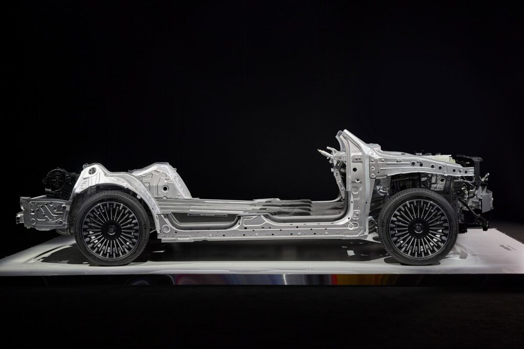 Xiaomi Debuts Kunlun Platform, Introduces SkyNomad N90 Max & N70 Max Electric SUVs - 15 Xiaomi Debuts Kunlun Platform, Introduces SkyNomad N90 Max & N70 Max Electric SUVs
