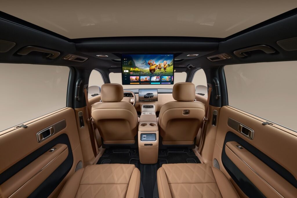 Xiaomi Debuts Kunlun Platform, Introduces SkyNomad N90 Max & N70 Max Electric SUVs - 19 Xiaomi Debuts Kunlun Platform, Introduces SkyNomad N90 Max & N70 Max Electric SUVs - 18