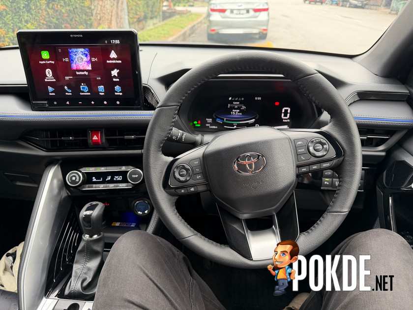 2026 Toyota Yaris Cross HEV Review — Style-Forward Hybrid That's Hard to Ignore - 21