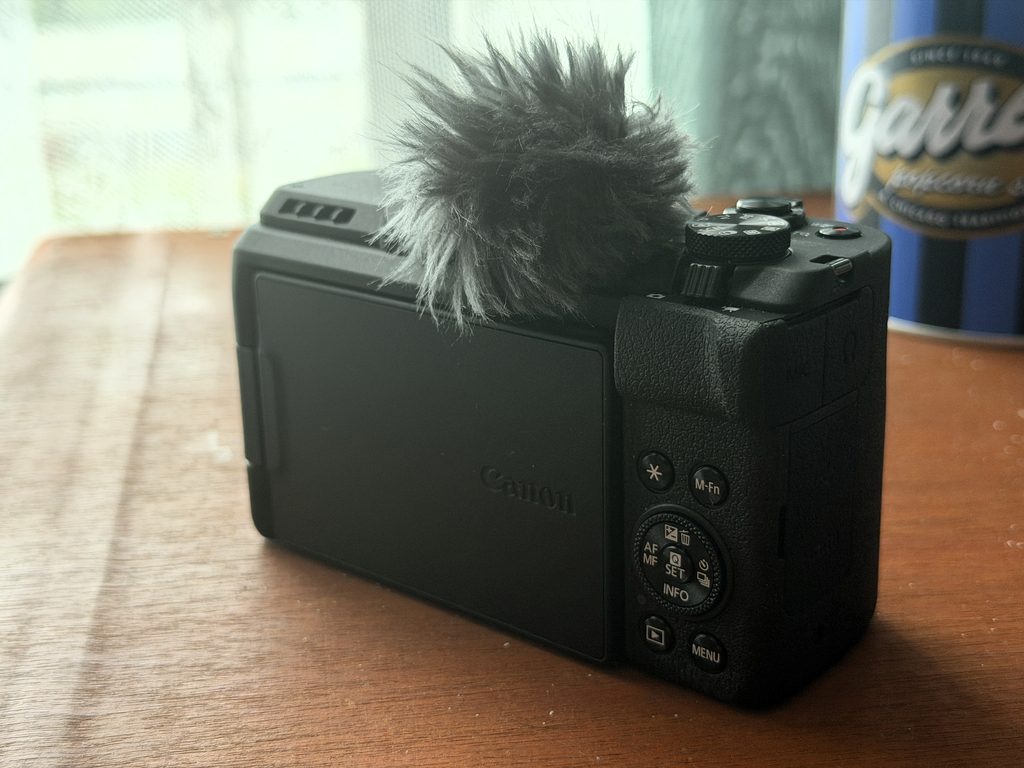 Canon PowerShot V1 Review — The New Beginner's Favorite? - 145 Canon PowerShot V1 Review — The New Beginner's Favorite? - 144