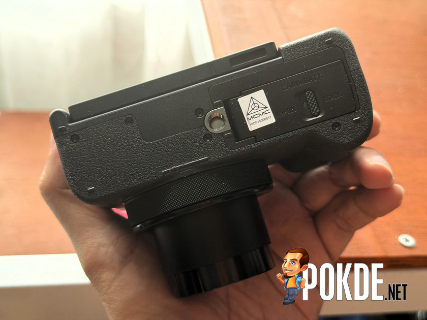 Canon PowerShot V1 Review — The New Beginner's Favorite? - 153 Canon PowerShot V1 Review — The New Beginner's Favorite? - 152