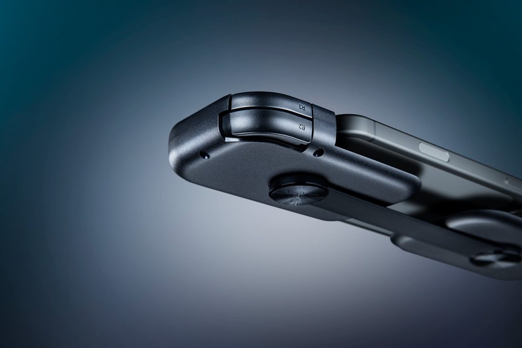 Razer Prio Is A Miniature Foldable Controller For iPhone And Android Smartphones - 17