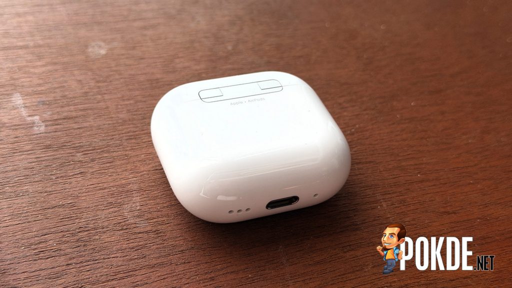 Apple AirPods 5 Review — The Best Standard AirPods Apple Has Ever Made - 40 Apple AirPods 5 Review — The Best Standard AirPods Apple Has Ever Made - 39