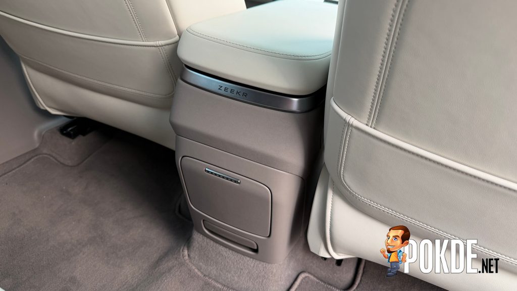2026 Zeekr 7X AWD Performance Review — Grand Is An Understatement - 56 2026 Zeekr 7X AWD Performance Review — Grand Is An Understatement - 55
